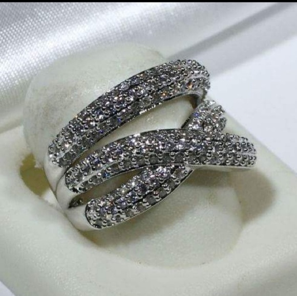 Sterling silver with 14 K white gold over finish - Picture 3 of 6